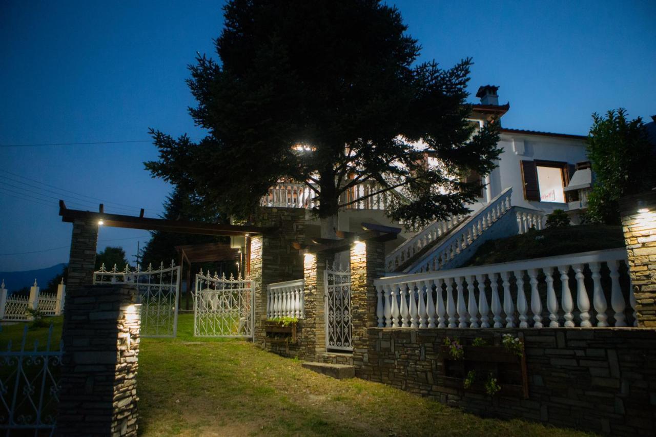 Villa Paradisos Likostomon エクステリア 写真